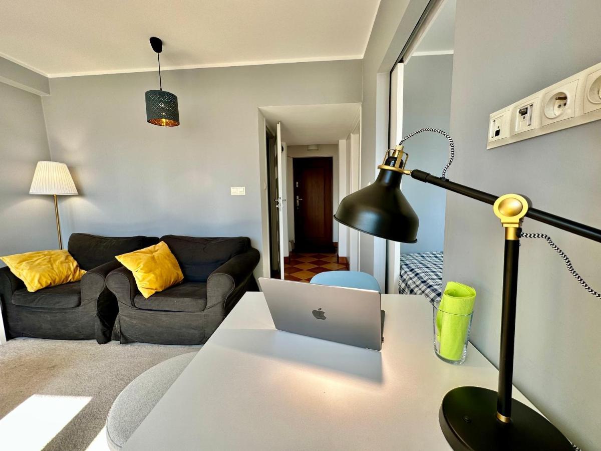 ワルシャワGold 2 King Size Bed, Metro X2 Free Wifi, 50'Tv Netflix, Hbo, Appletv+アパートメント エクステリア 写真